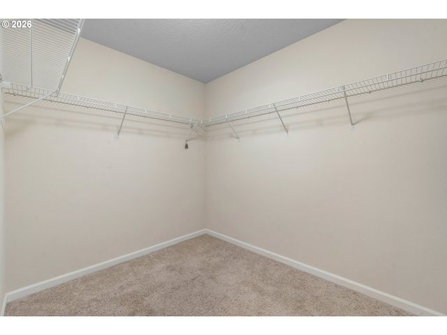 12312 Se ZION St, Damascus, OR 97089