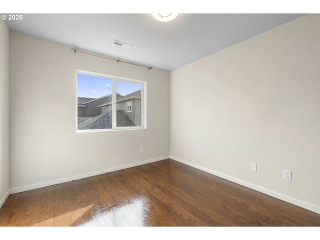 12312 Se ZION St, Damascus, OR 97089
