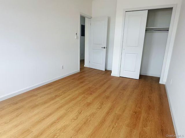 30-87 Steinway Street 2FL, Astoria, NY 11103