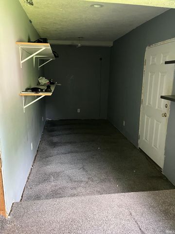 57999 Ellis Street, Elkhart, IN 46516