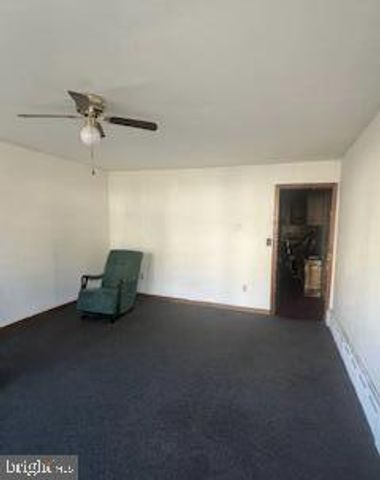 58 W COLUMBUS AVENUE, Nesquehoning, PA 18240