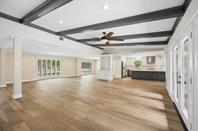9407 Cranleigh Court, Houston, TX 77096