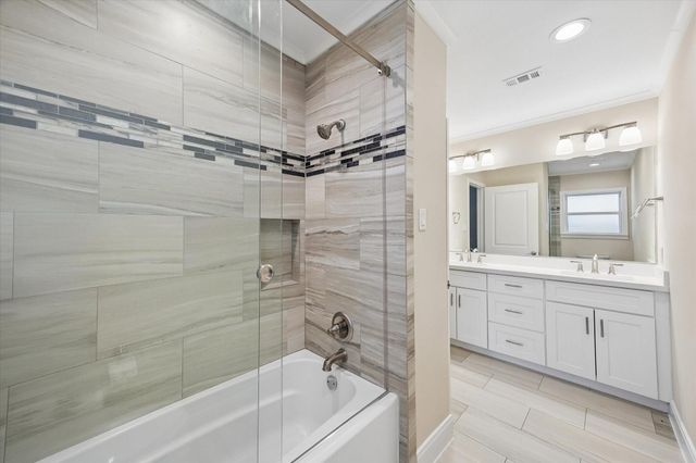 9407 Cranleigh Court, Houston, TX 77096