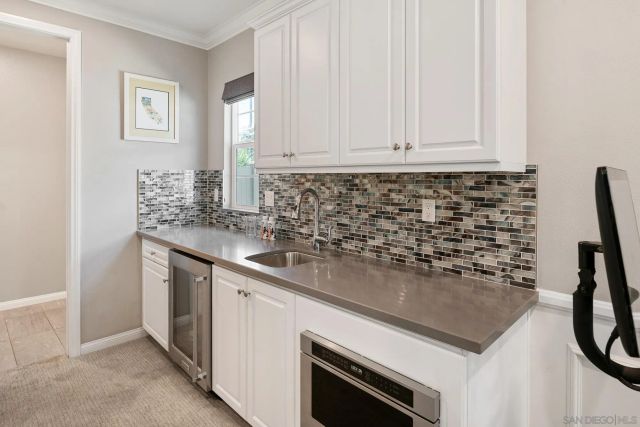 6389 Lake Atlin Avenue, San Diego, CA 92119