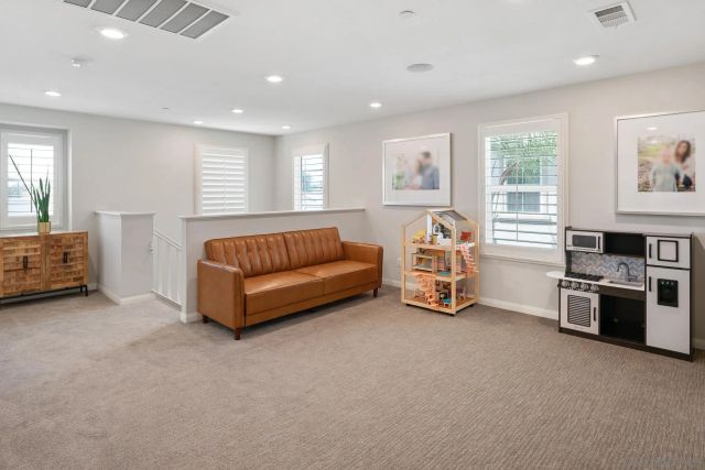 6389 Lake Atlin Avenue, San Diego, CA 92119