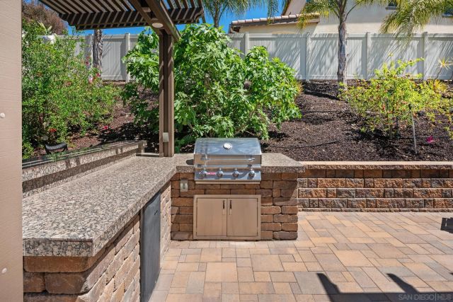 6389 Lake Atlin Avenue, San Diego, CA 92119