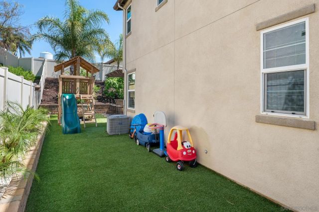 6389 Lake Atlin Avenue, San Diego, CA 92119