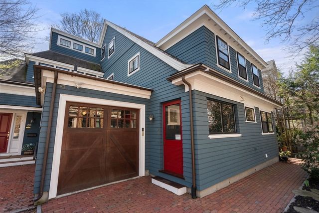 83 Fuller St 2, Brookline, MA 02446