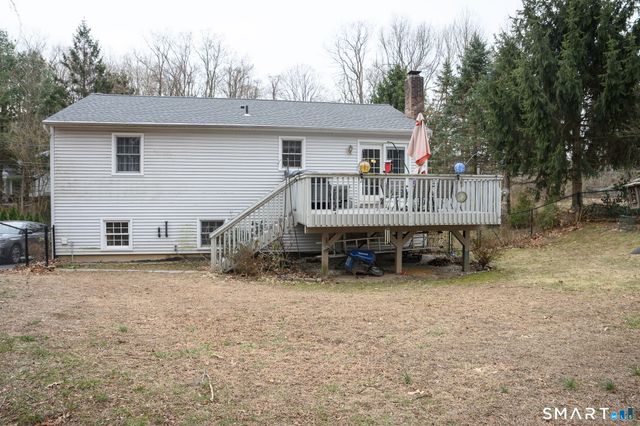 8B Kayview Avenue, Bethel, CT 06801