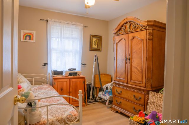 8B Kayview Avenue, Bethel, CT 06801