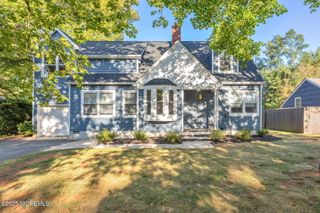 40 New Street, Colts Neck, NJ 07722