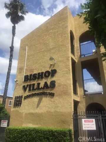 1017 W Bishop Street A, Santa Ana, CA 92703