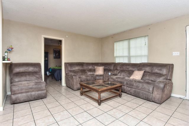 16134 Fitchburg CIR, Pflugerville, TX 78660