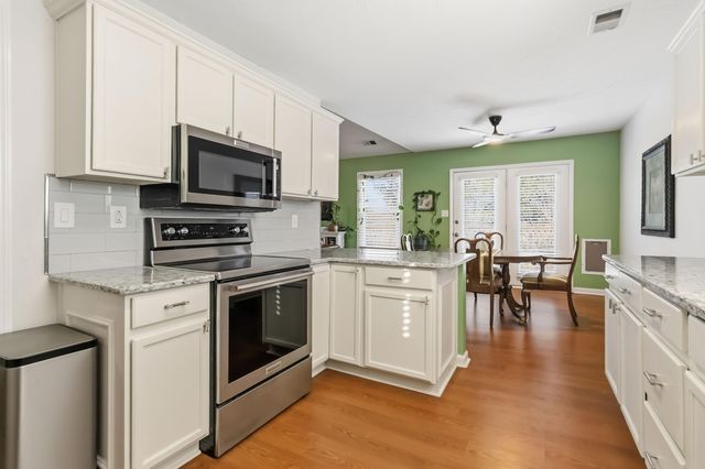 1280 Kennecott Way, Lexington, KY 40514