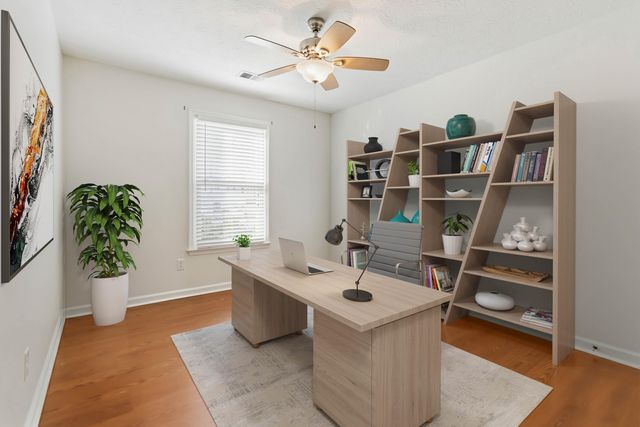 1280 Kennecott Way, Lexington, KY 40514