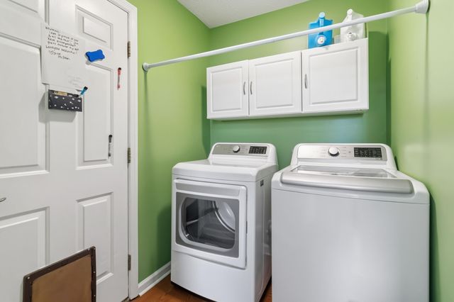 1280 Kennecott Way, Lexington, KY 40514