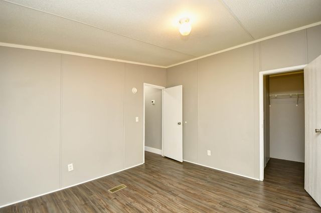 3833 Mayfield Dr., Conway, SC 29526