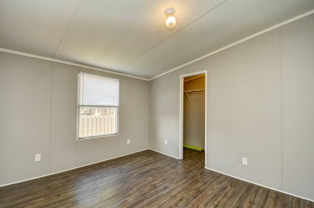 3833 Mayfield Dr., Conway, SC 29526