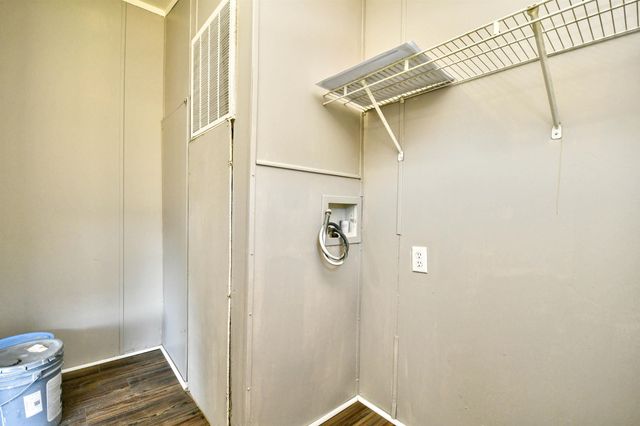 3833 Mayfield Dr., Conway, SC 29526