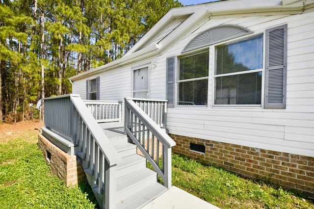 3833 Mayfield Dr., Conway, SC 29526