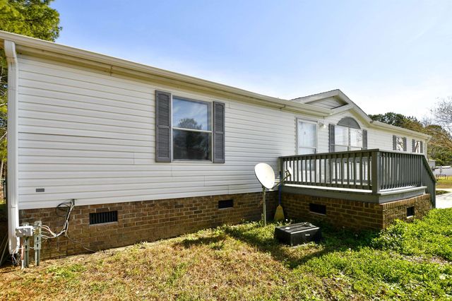 3833 Mayfield Dr., Conway, SC 29526