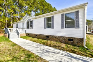 3833 Mayfield Dr., Conway, SC 29526