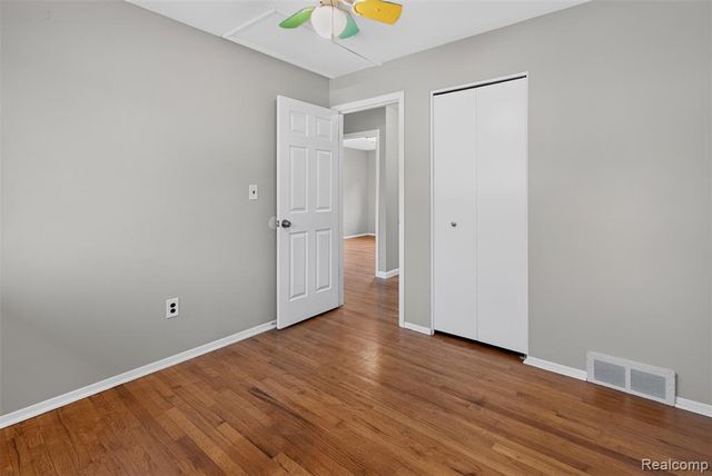 27754 Townley Avenue, Madison Heights, MI 48071