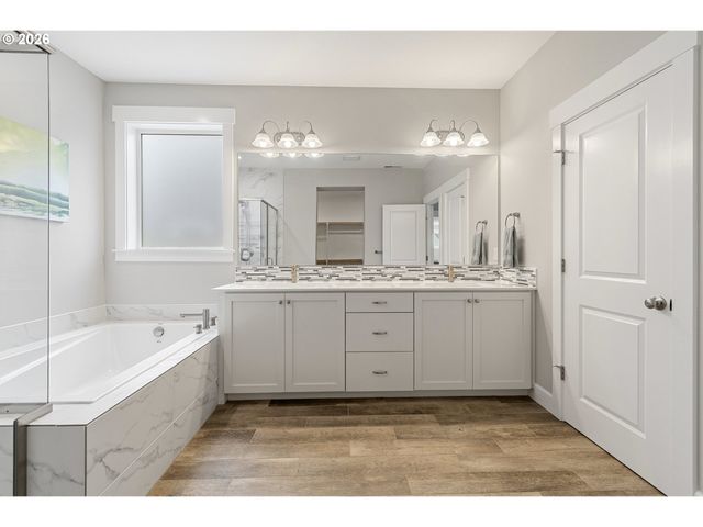 7503 Ne 172ND Pl, Vancouver, WA 98682