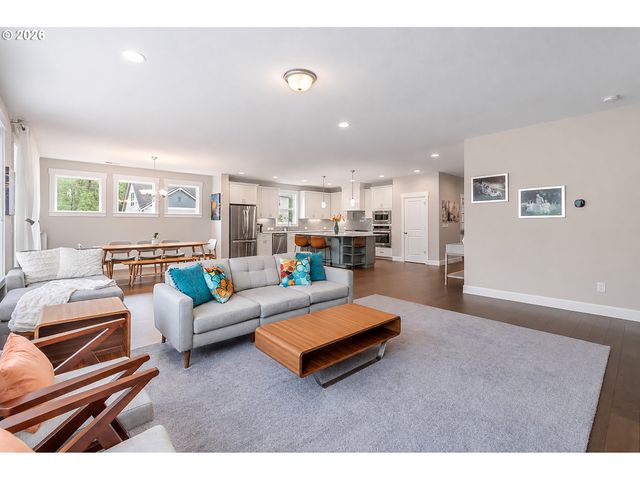 7503 Ne 172ND Pl, Vancouver, WA 98682