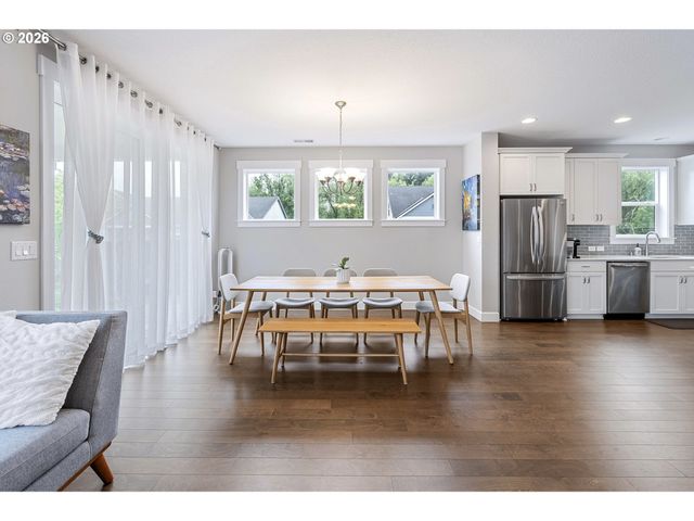 7503 Ne 172ND Pl, Vancouver, WA 98682