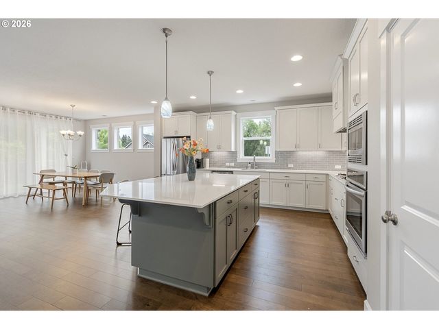7503 Ne 172ND Pl, Vancouver, WA 98682