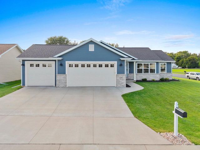 1290 BRENDA LANE, Neenah, WI 54956