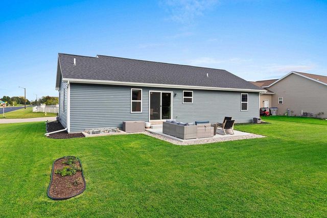 1290 BRENDA LANE, Neenah, WI 54956