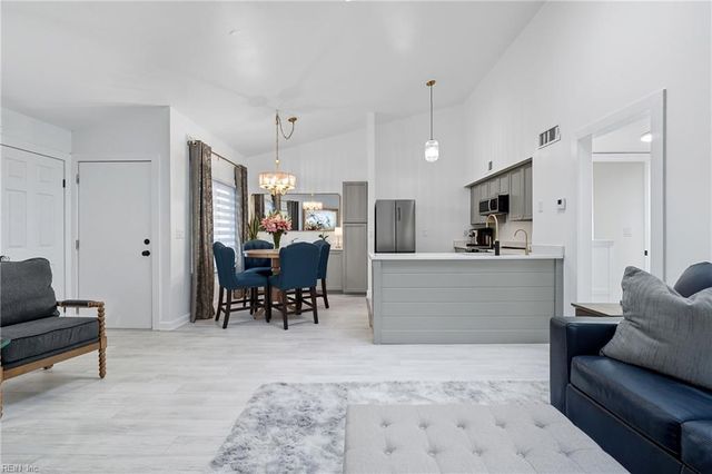 4714 Goldeneye CT, Virginia Beach, VA 23462