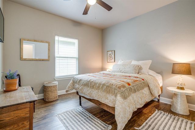 2708 James Road, Granbury, TX 76049