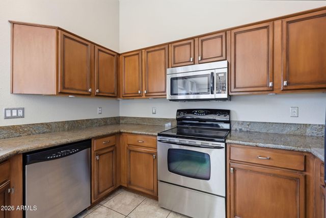 4319 E TETHER Trail, Phoenix, AZ 85050