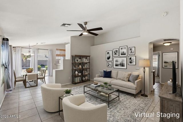 4319 E TETHER Trail, Phoenix, AZ 85050