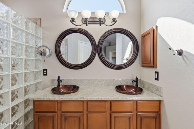 4319 E TETHER Trail, Phoenix, AZ 85050