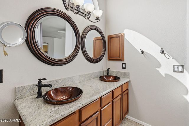 4319 E TETHER Trail, Phoenix, AZ 85050