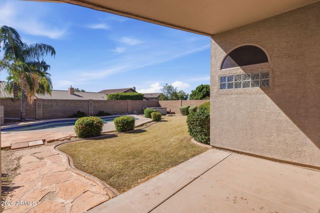 4319 E TETHER Trail, Phoenix, AZ 85050