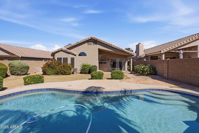 4319 E TETHER Trail, Phoenix, AZ 85050