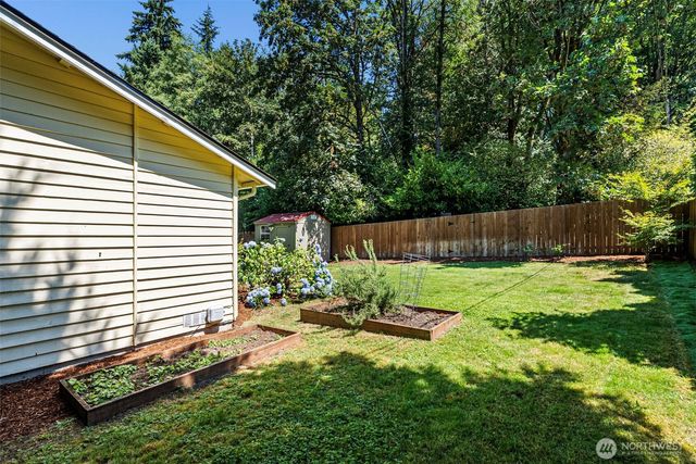 19064 10th Avenue NE, Poulsbo, WA 98370