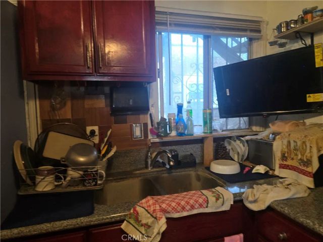 301 W Magnolia, Compton, CA 90220