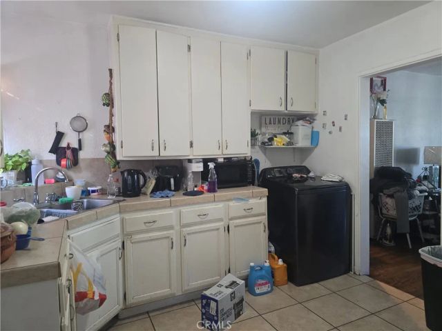 301 W Magnolia, Compton, CA 90220