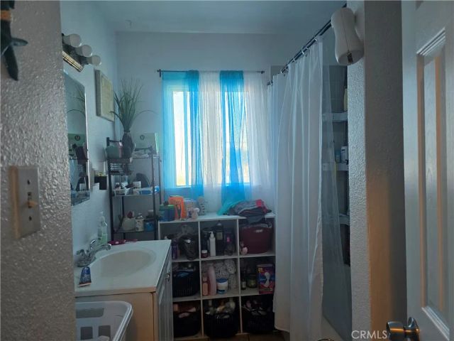 301 W Magnolia, Compton, CA 90220