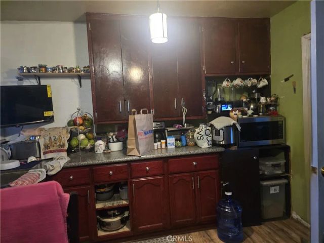 301 W Magnolia, Compton, CA 90220