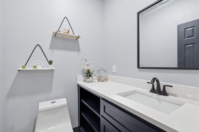 12523 County Road 2138, Kemp, TX 75143