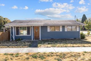 104 Columbia Avenue, Marysville, WA 98270