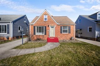 2438 Brookdale Avenue, Parma, OH 44134