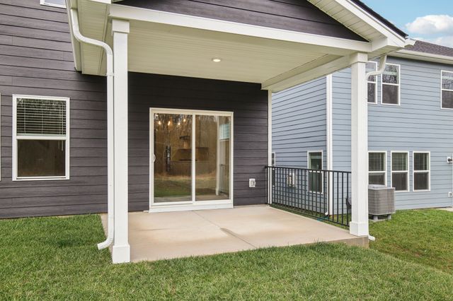 112 Vanguard Drive, La Vergne, TN 37086